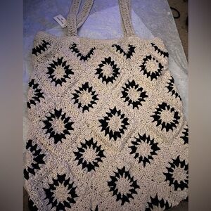 Crochet Patterned Tote Bag - Black and Cream